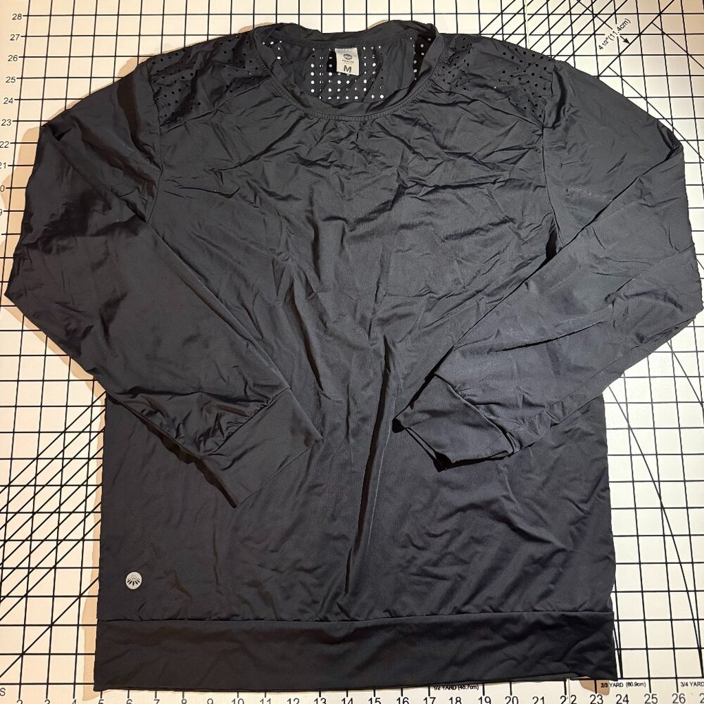 Laser Cut Pullover - Black | Senita Athletics | Medium